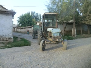 6. Traktor